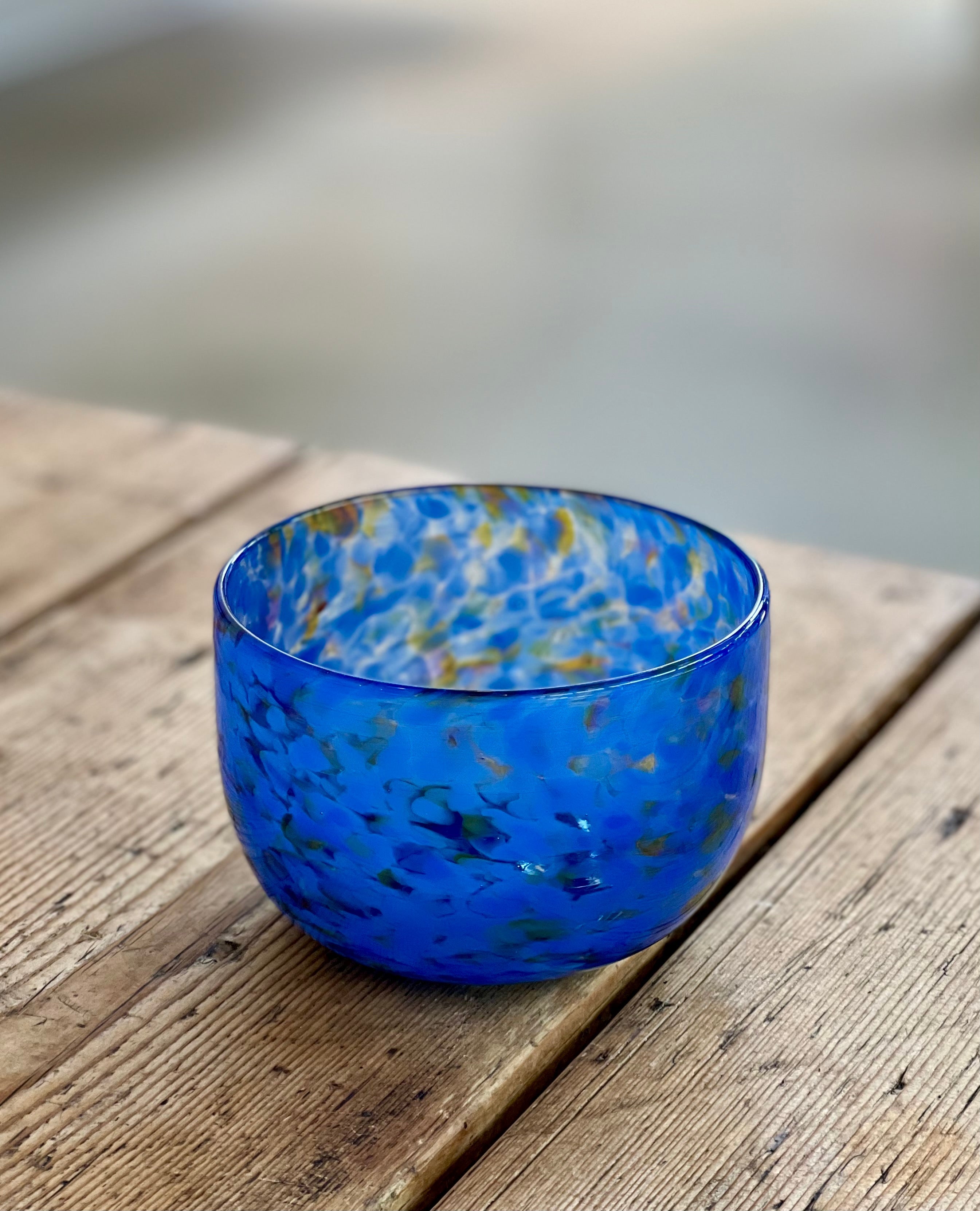 dog bowl glassblowing | glassybaby 8.18